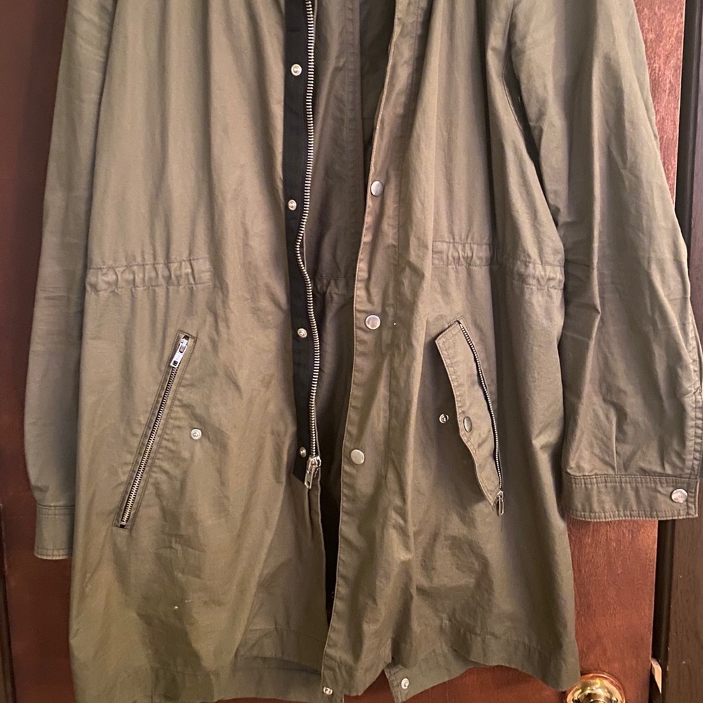 Forever 21 moss green jacket with hood